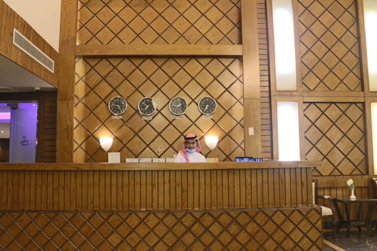Valencia Hotel Suites Al Khobar Eksteriør billede