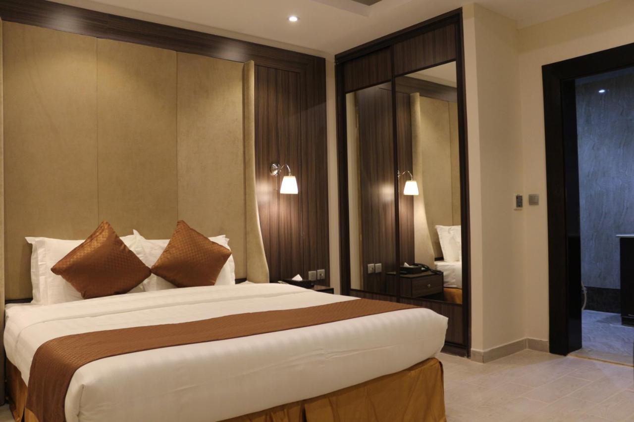 Valencia Hotel Suites Al Khobar Eksteriør billede