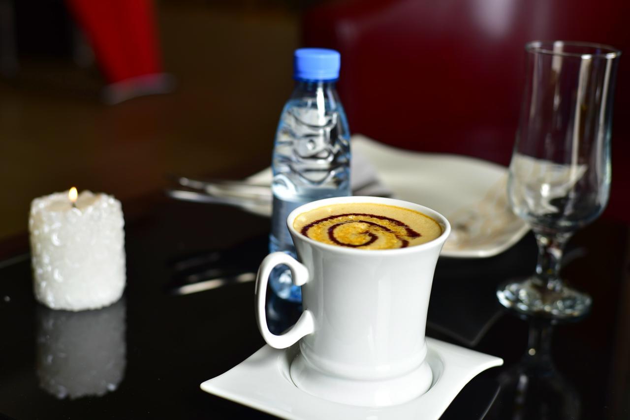 Valencia Hotel Suites Al Khobar Eksteriør billede